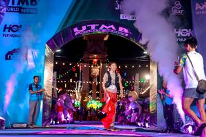 BIB: 
                            <button type="button" onclick="openModal(24853799)" class="btn btn-primary btn-sm float-right btn-popup" data-toggle="modal" data-target=".modal-high-quality">
                        <i class="fas fa-shopping-cart"></i> Add to Cart
                    </button>
                                            <button type="button" onclick="isThisMe(24853799, true)" class="btn btn-success btn-sm float-right btn-popup btn-isme hidden" data-toggle="tooltip" data-placement="bottom" title="นี่คือรูปของคุณใช่ไหม คลิกที่นี่เพื่อเอาเข้าอัลบั้ม">
                        <i class="fas fa-plus"></i> Add to album
                    </button>
                    <button type="button" onclick="isThisMe(24853799, false)" class="btn btn-warning btn-sm float-right btn-popup btn-isnotme hidden">
                        <i class="fas fa-ban"></i> Remove from album
                    </button>